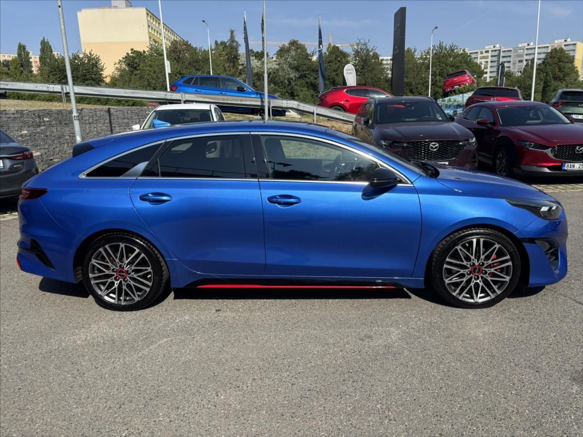 Kia ProCeed, 1,6 TGDi 150kW AT GT ZÁRUKA - fotka 6