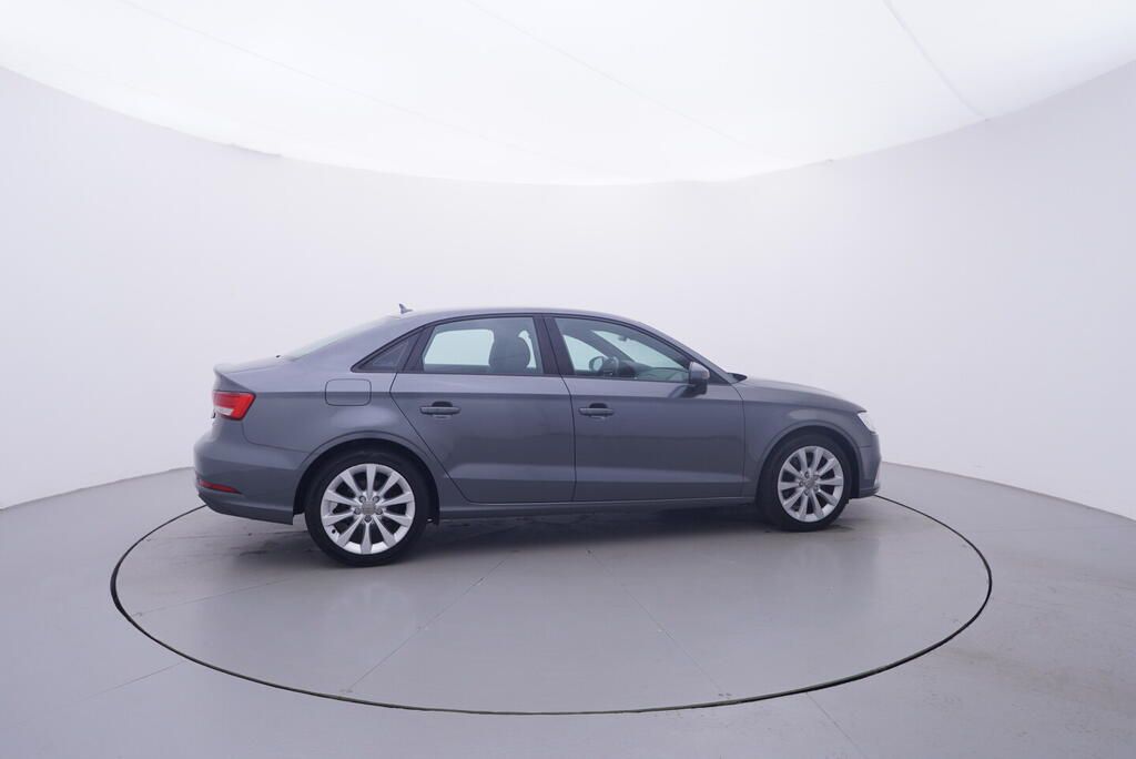 Audi A3, Sportline 2.0 TDI 135 kW - fotka 6