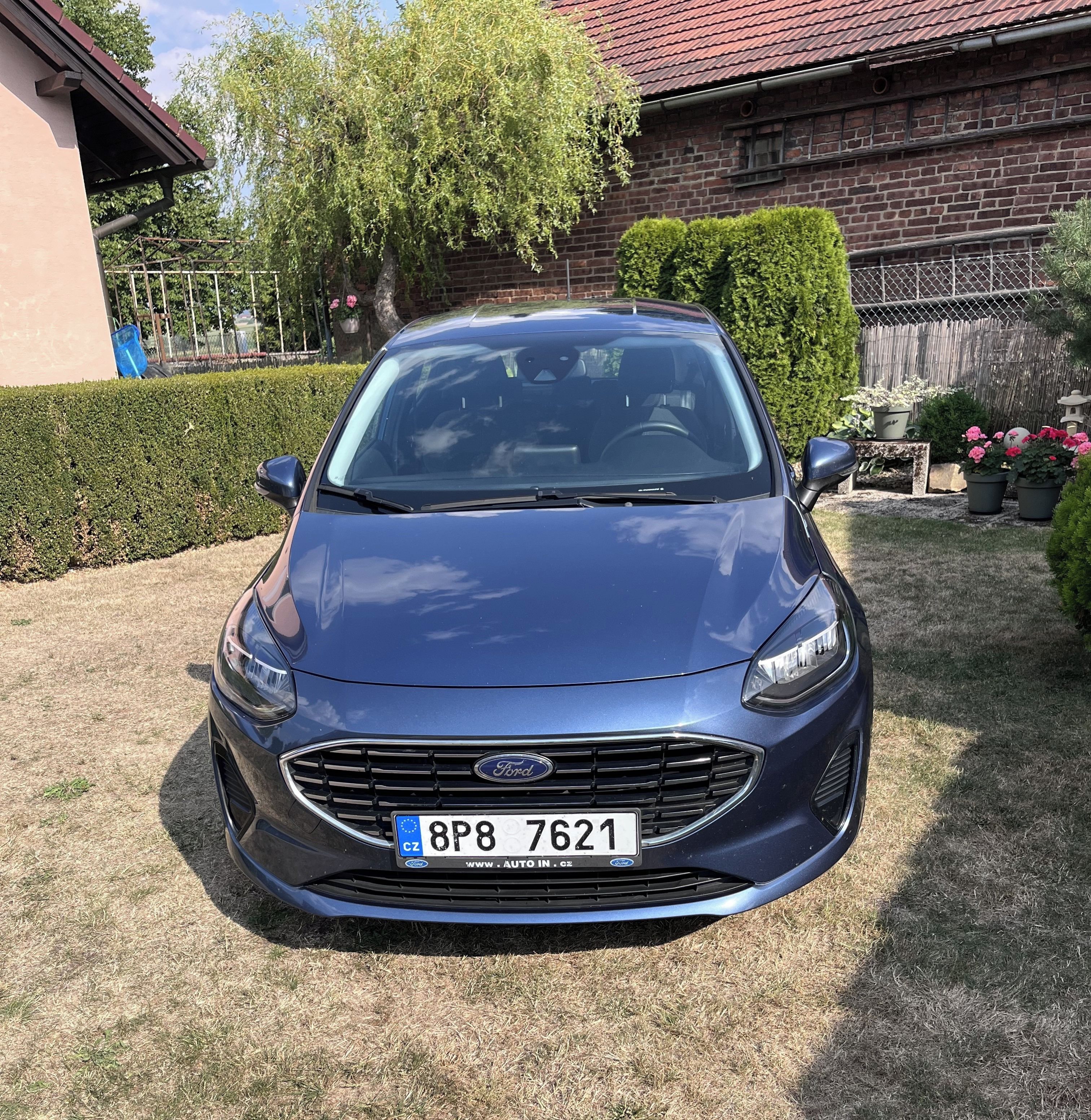 Ford Fiesta, nové brzdy+baterie,servisováno