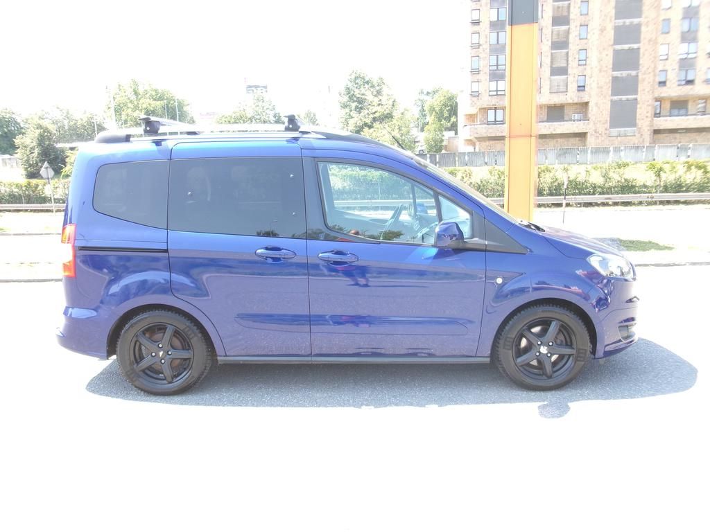 Ford Tourneo Courier, 1.0 ECO BOOST,KOUPENO ČR - fotka 5