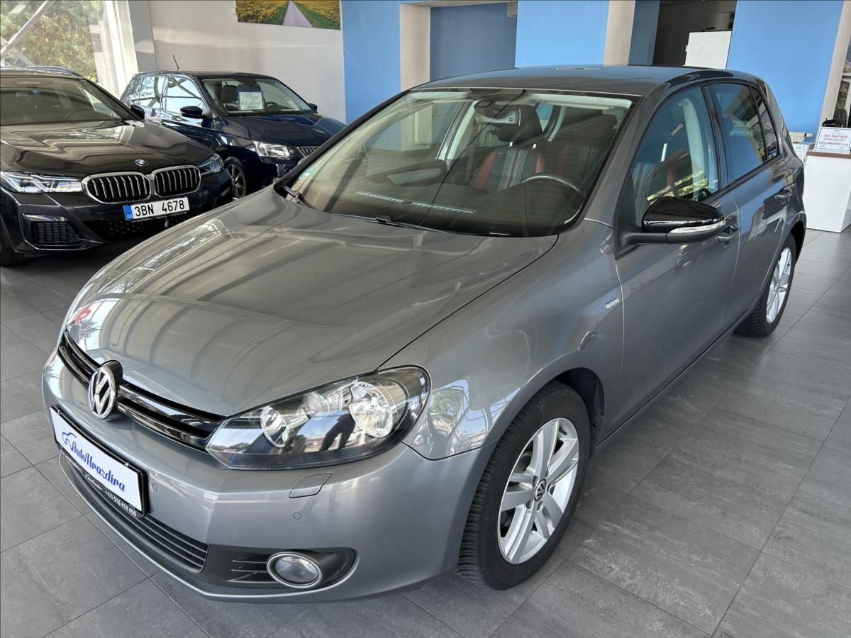 Volkswagen Golf, 1,2   TSI,SERVISKA,MATCH - fotka 3