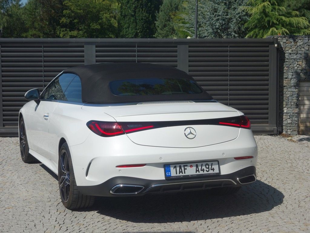 Mercedes-Benz CLE, 300*4M*CABRIO*AMG*TOP-VÝB*CZ!! - fotka 2