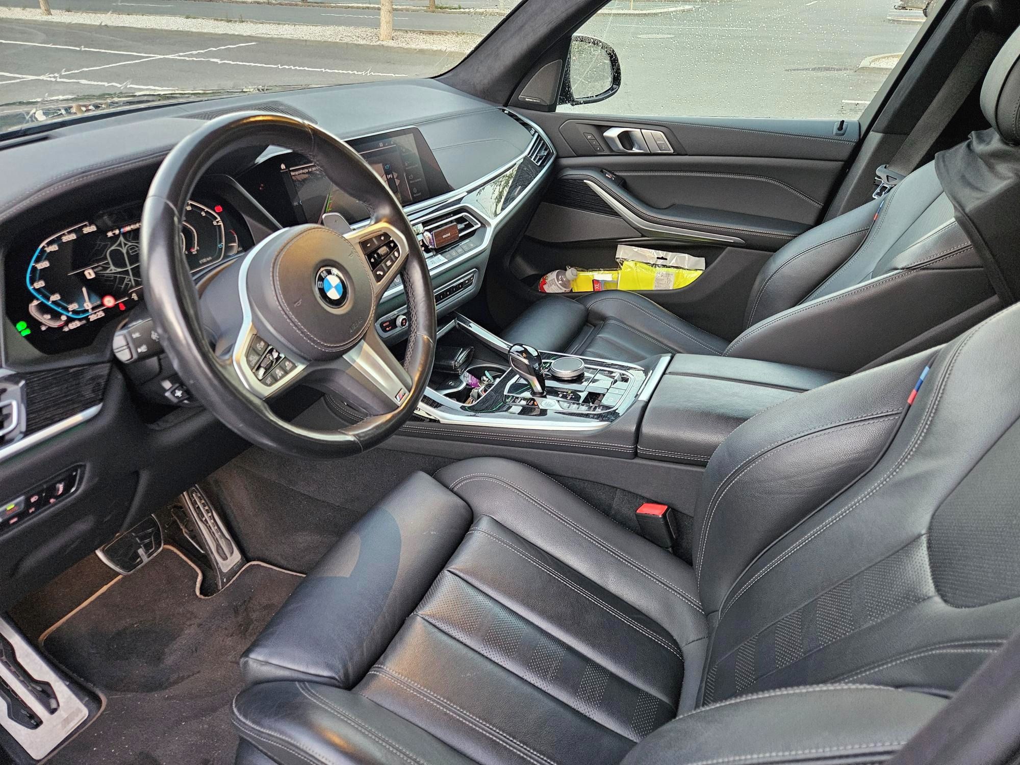 BMW X7, X7 M50i 4,4l - fotka 5