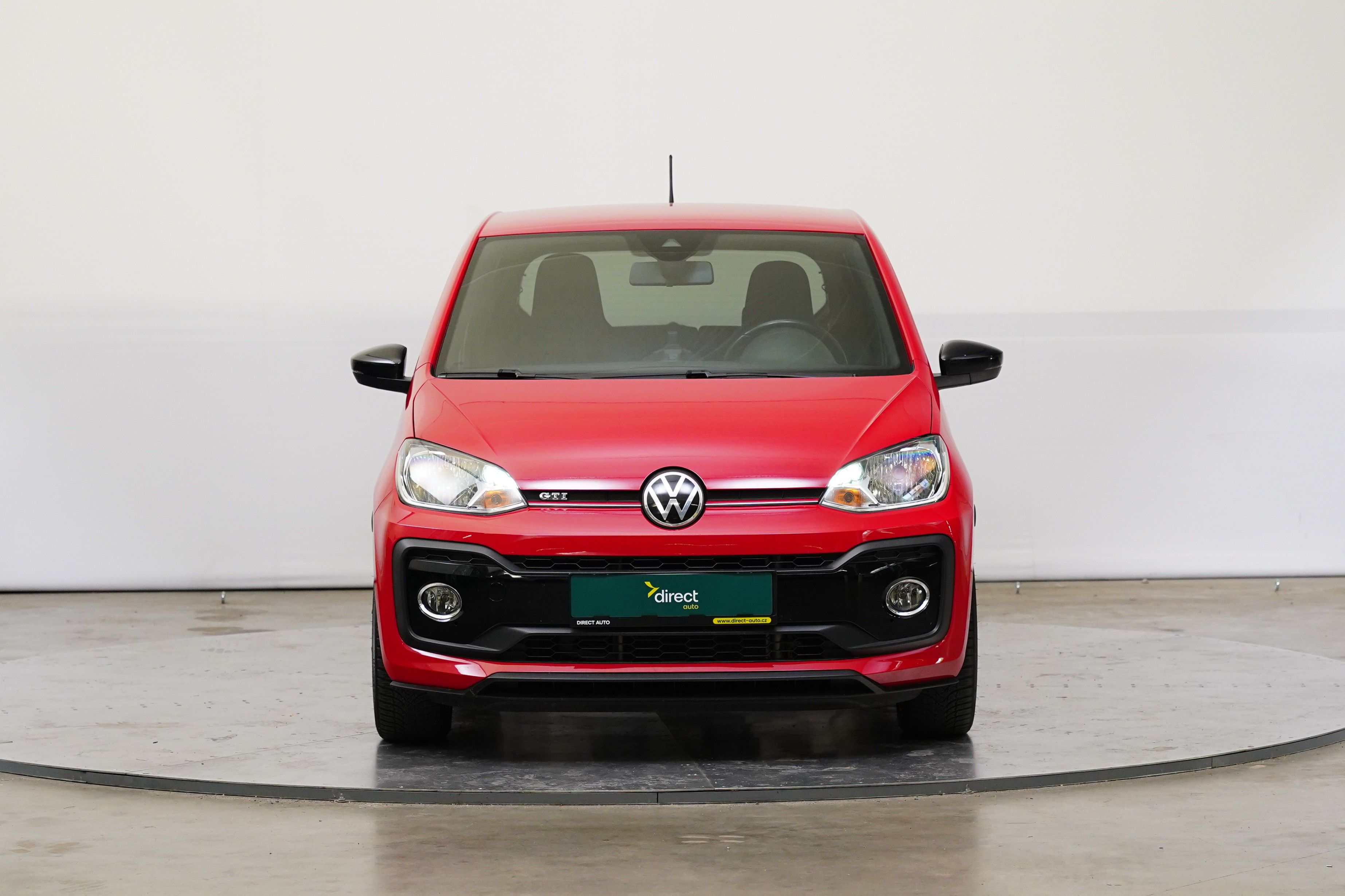 Volkswagen Up!, 1.0 TSI 85 kW GTI - fotka 4