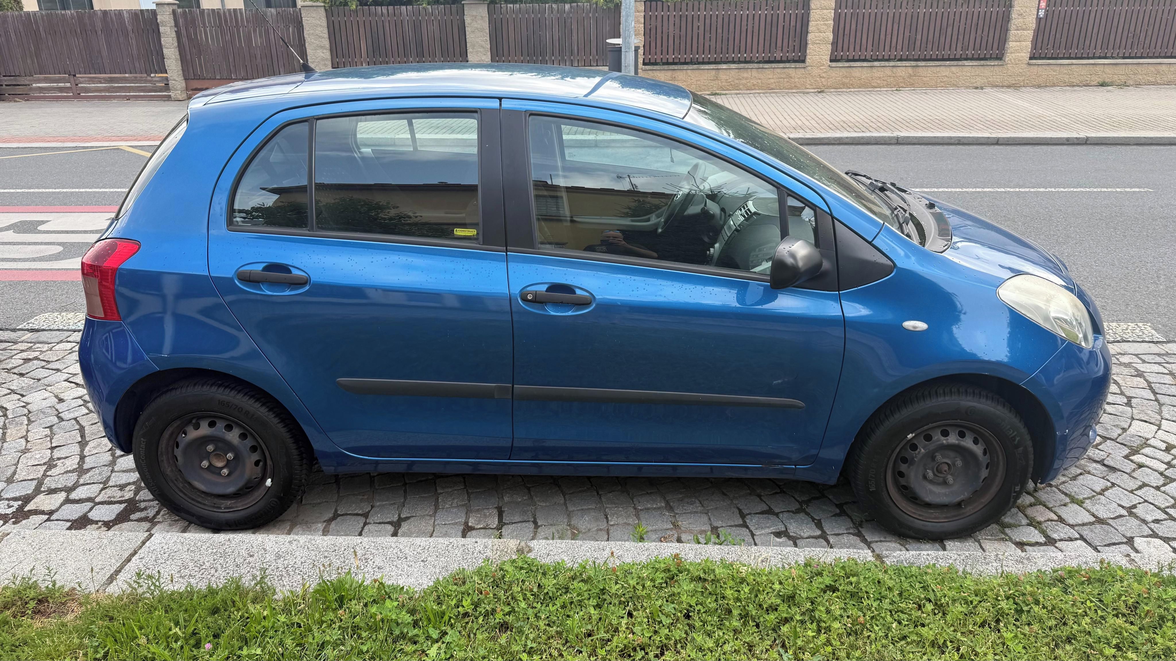 Toyota Yaris, Auto po důchodci - fotka 4