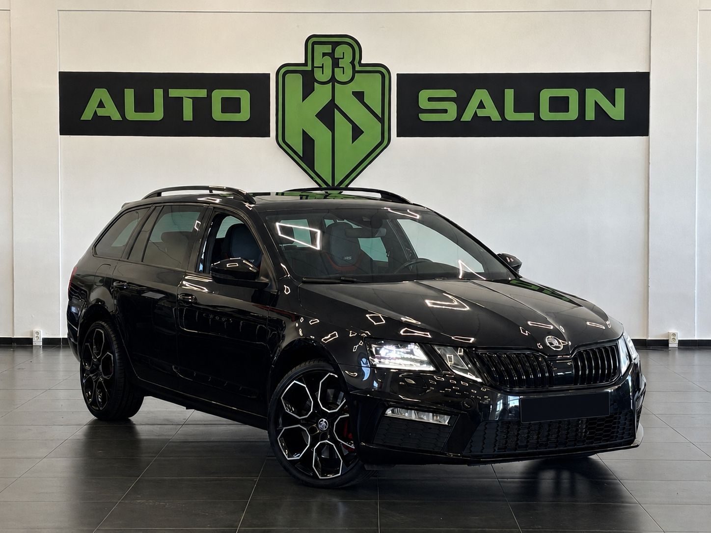 Škoda Octavia, RS, ČR, DSG, LED, NAVI., SERVI