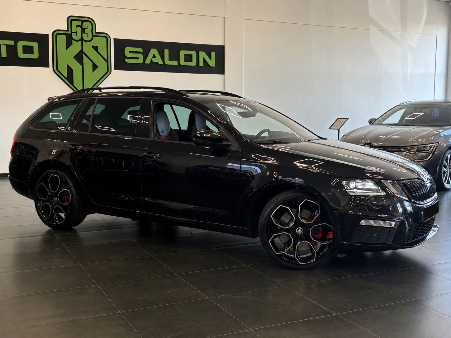 Škoda Octavia, RS, ČR, DSG, LED, NAVI., SERVI - fotka 2