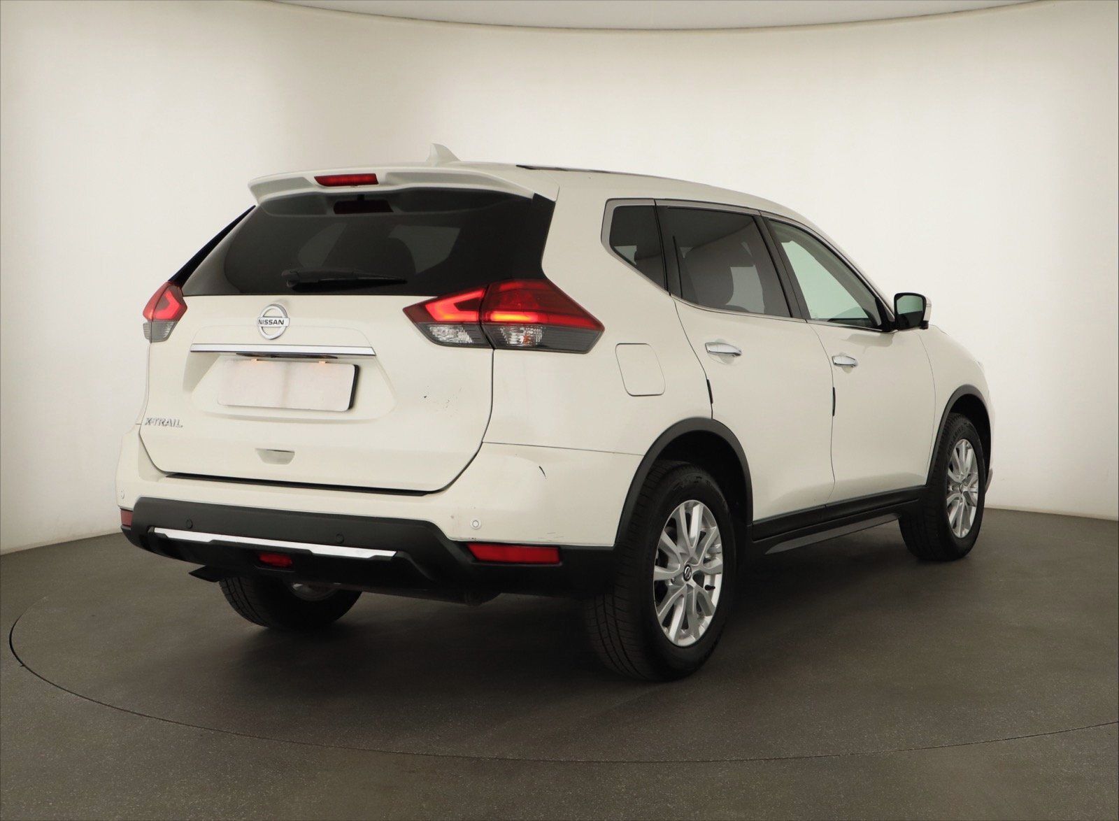 Nissan X-Trail, 1.6 dCi, 4X4, Navi - fotka 5