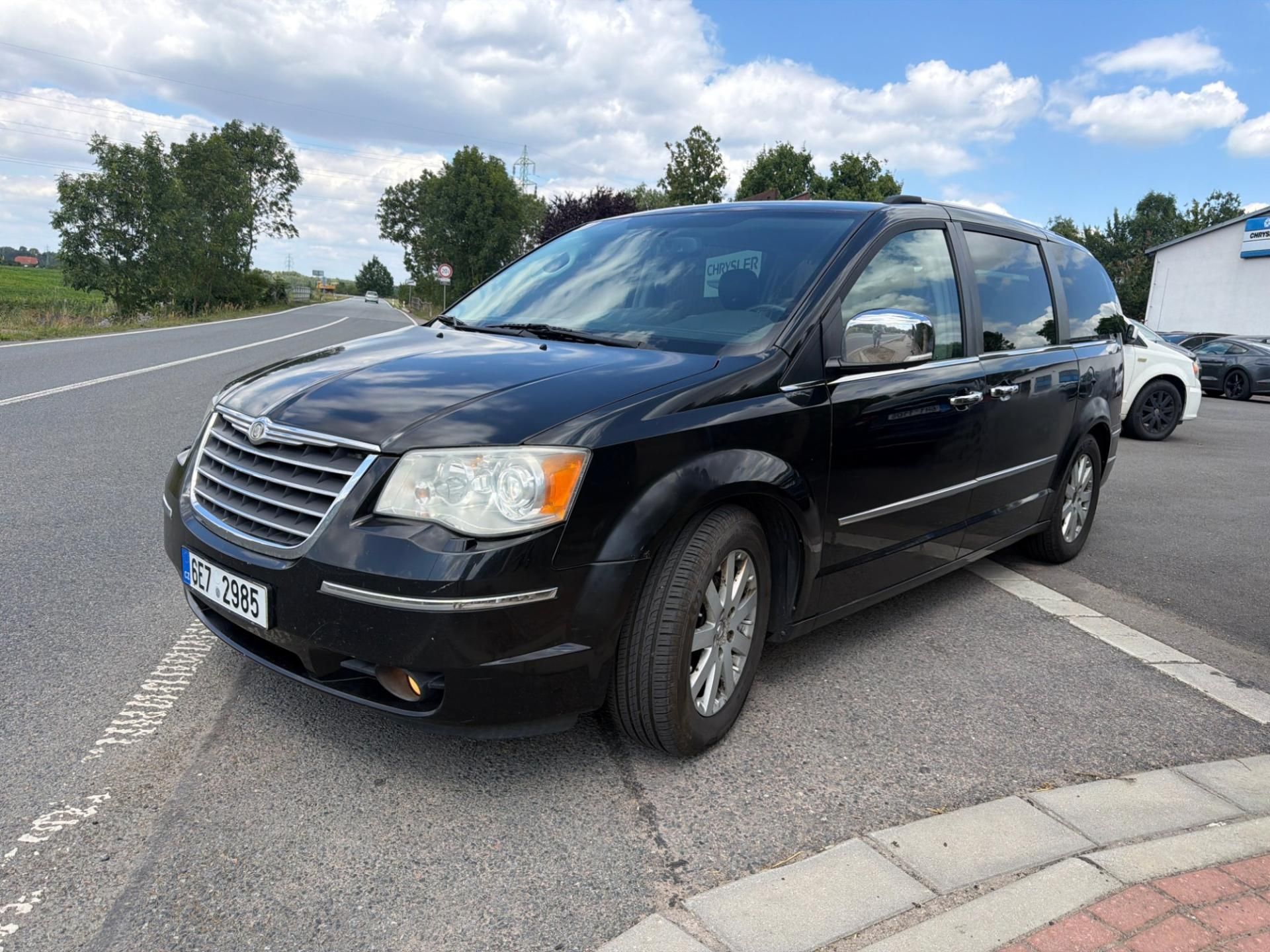 Chrysler Grand Voyager, 3.8 RT LPG, Kůže EU 2008 - fotka 2
