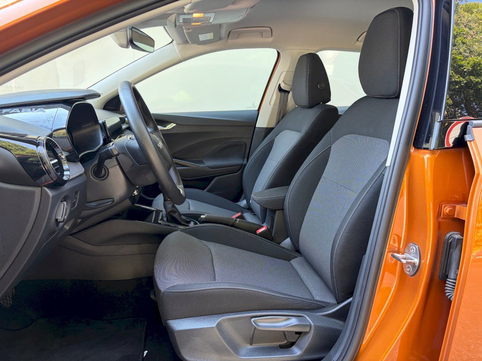 Škoda Fabia, 1.0 MPI 59kW Selection 5°MP - fotka 6