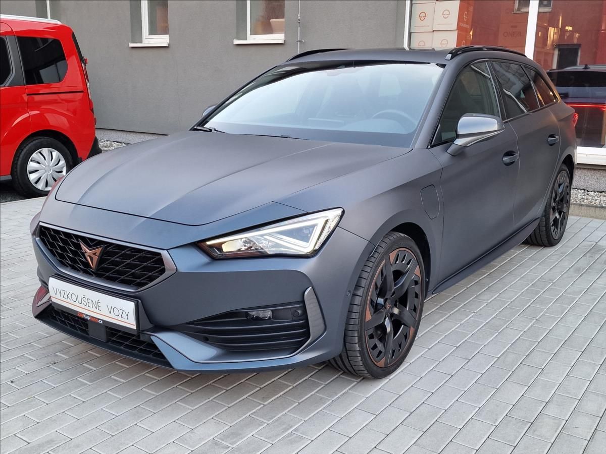 Cupra Leon, 1.4TSI e-HYBRID 180kW DSG ST - fotka 5