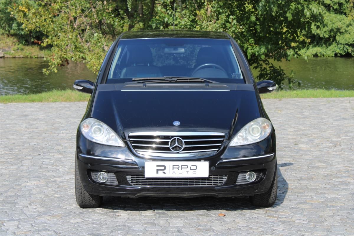 Mercedes-Benz Třídy A, A150i / 70kW - na díly !!! - fotka 4