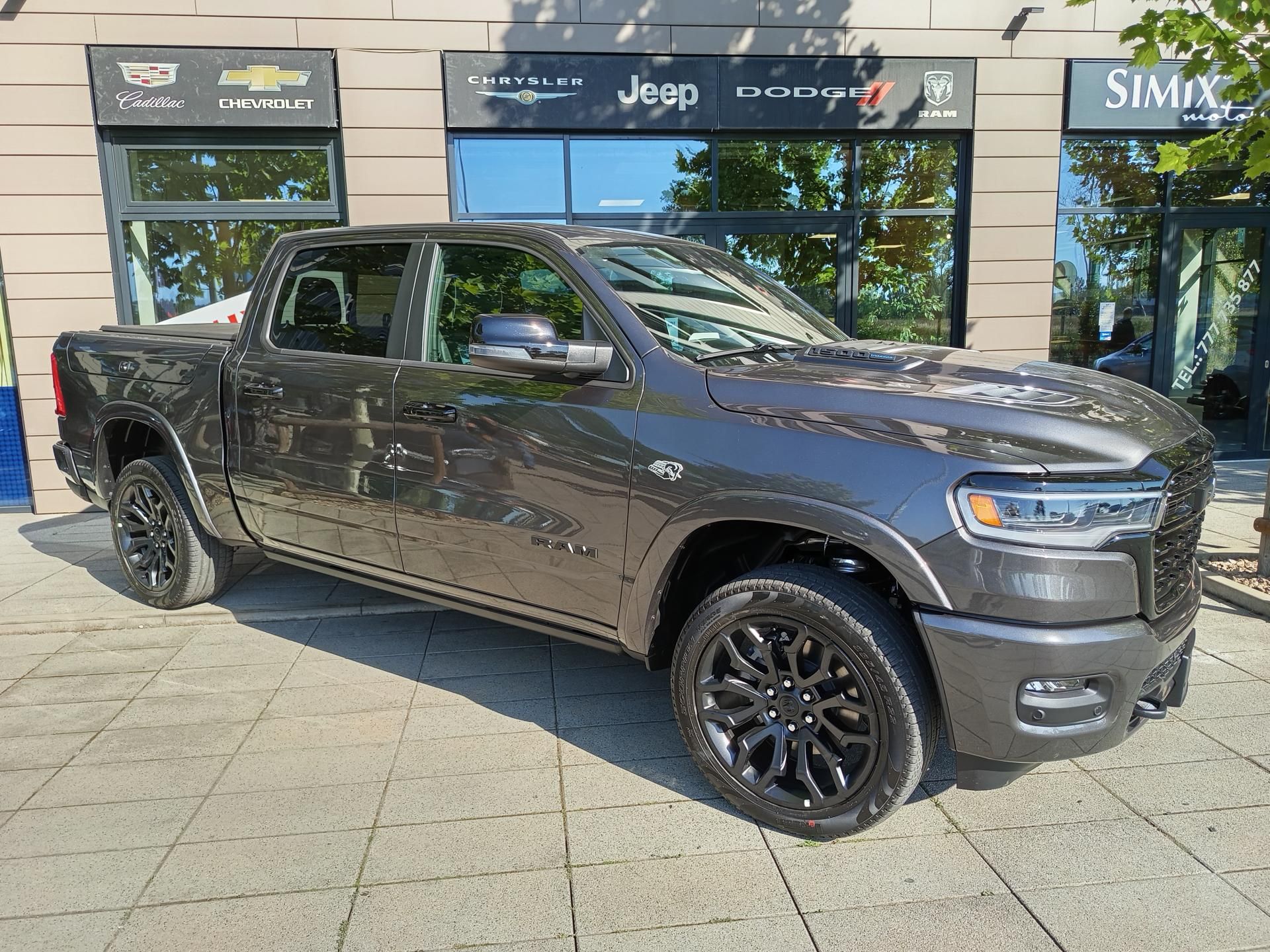 Dodge Ram, V8, 5.7l, Limited night edit.