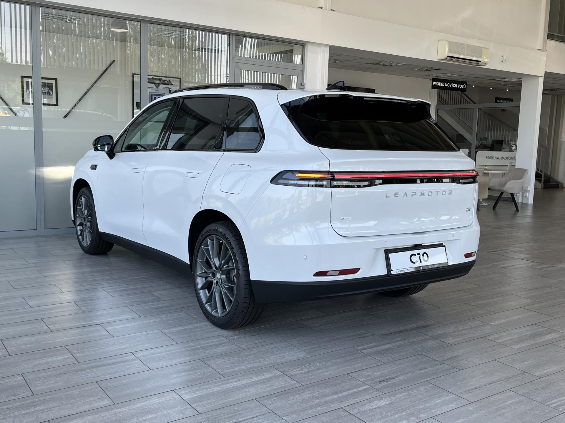 Leapmotor C10 REEV, DESIGN Hybrid EV - fotka 6