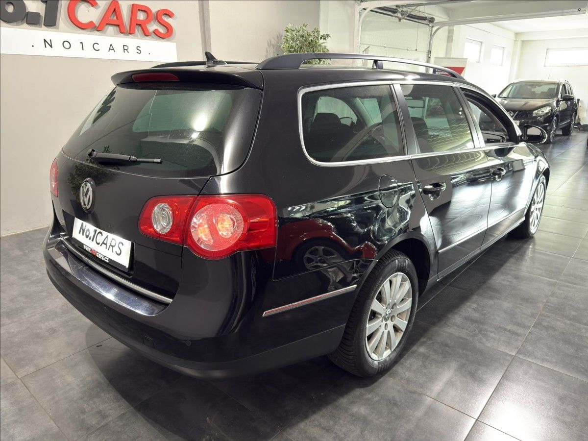 Volkswagen Passat, 2,0   TDI 103KW BEZ KOROZE TOP - fotka 5