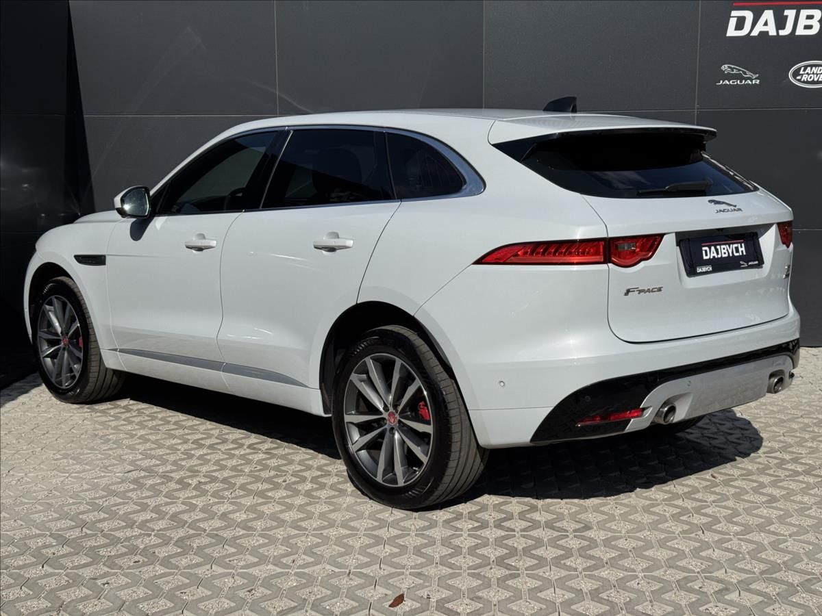 Jaguar F-Pace, 3,0 30d V6 AWD S AT DPH - fotka 6