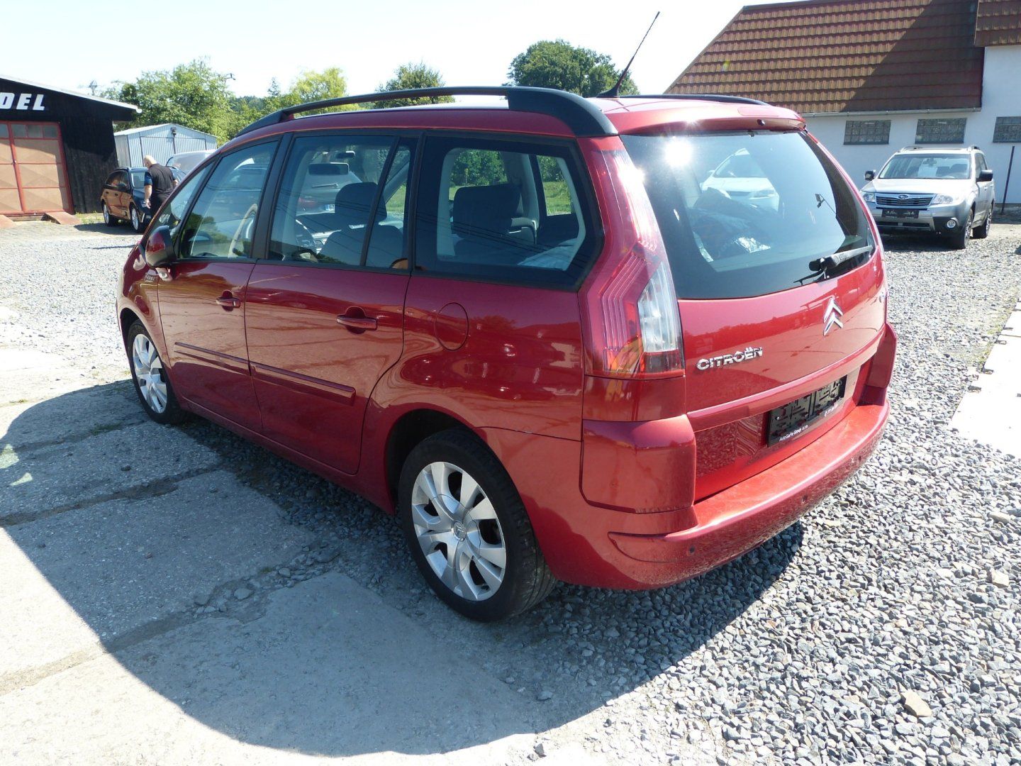 Citroën C4 Picasso, 2.0 D 7 Míst - fotka 4