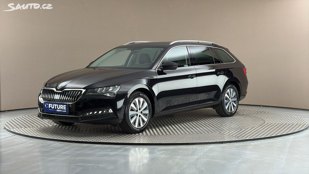 Škoda Superb, 2.0 TDI DSG Style Combi