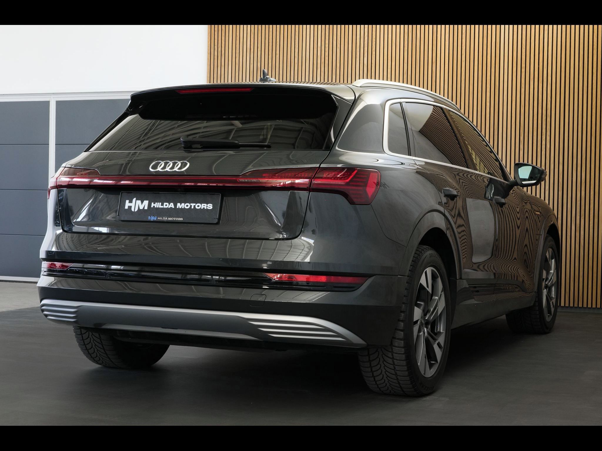 Audi e-tron, 55 300kW Matrix Kessy Tažné - fotka 5