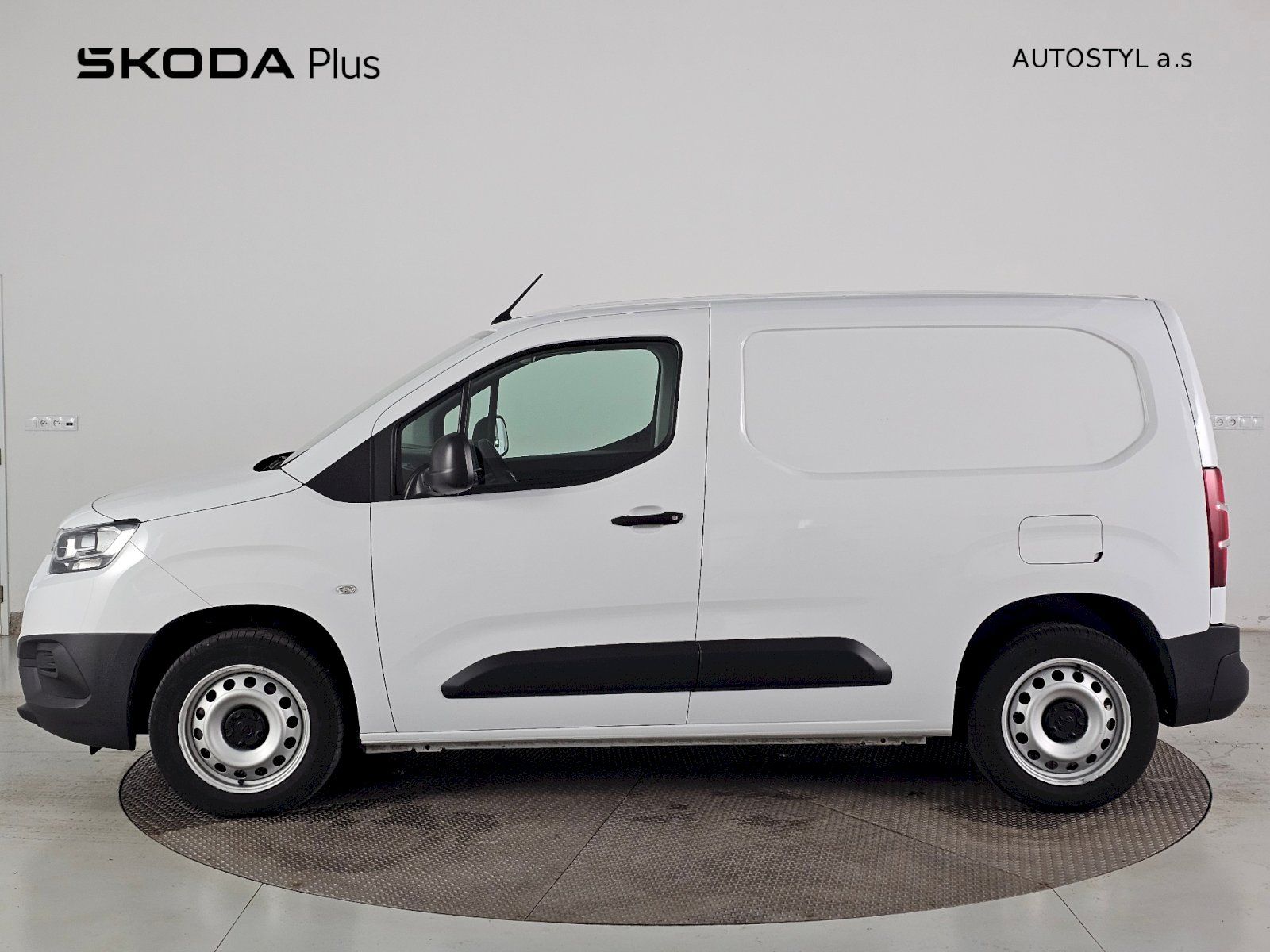 Toyota Proace City, L1 1.5D 130k ACTIVE 3S - fotka 3