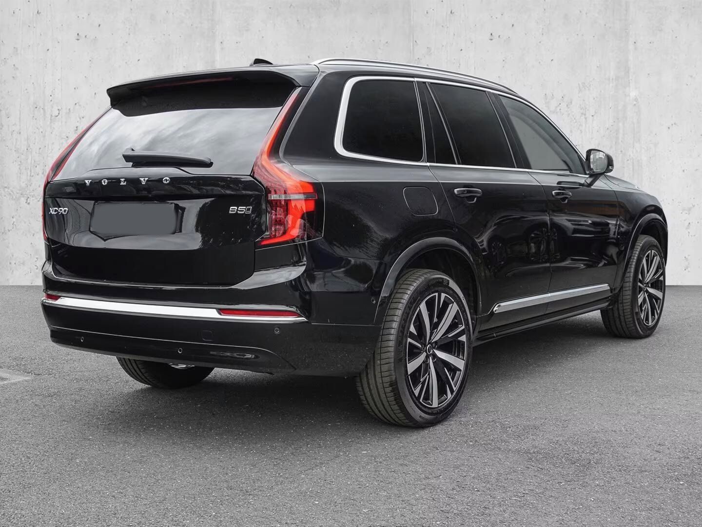 Volvo XC90, B5 2.0 AWD Mild Core Bright - fotka 2