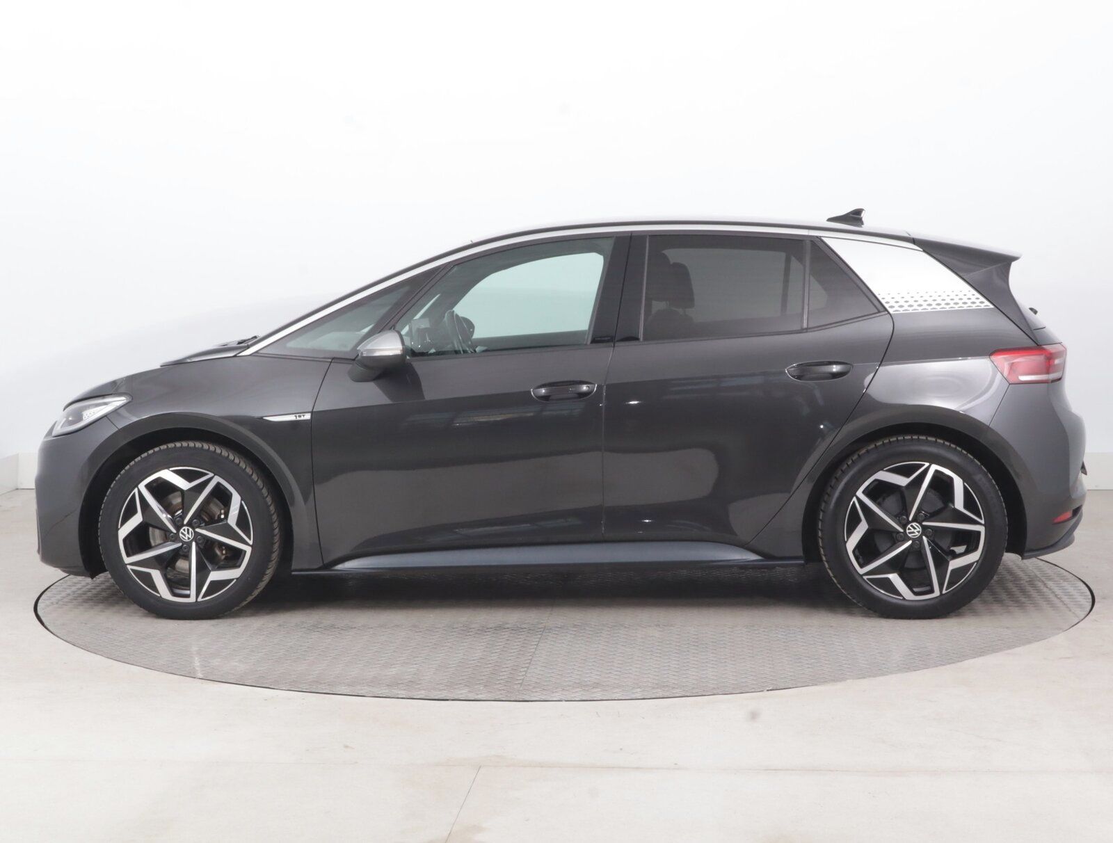 Volkswagen ID.3, Pro (62 kWh), SoH 88% - fotka 3