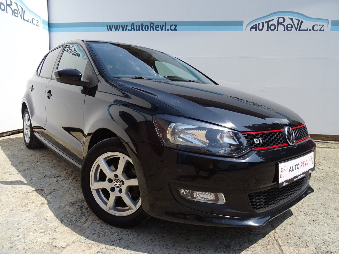 Volkswagen Polo, 1.4i,63kW,s.kniha,klima,ALU