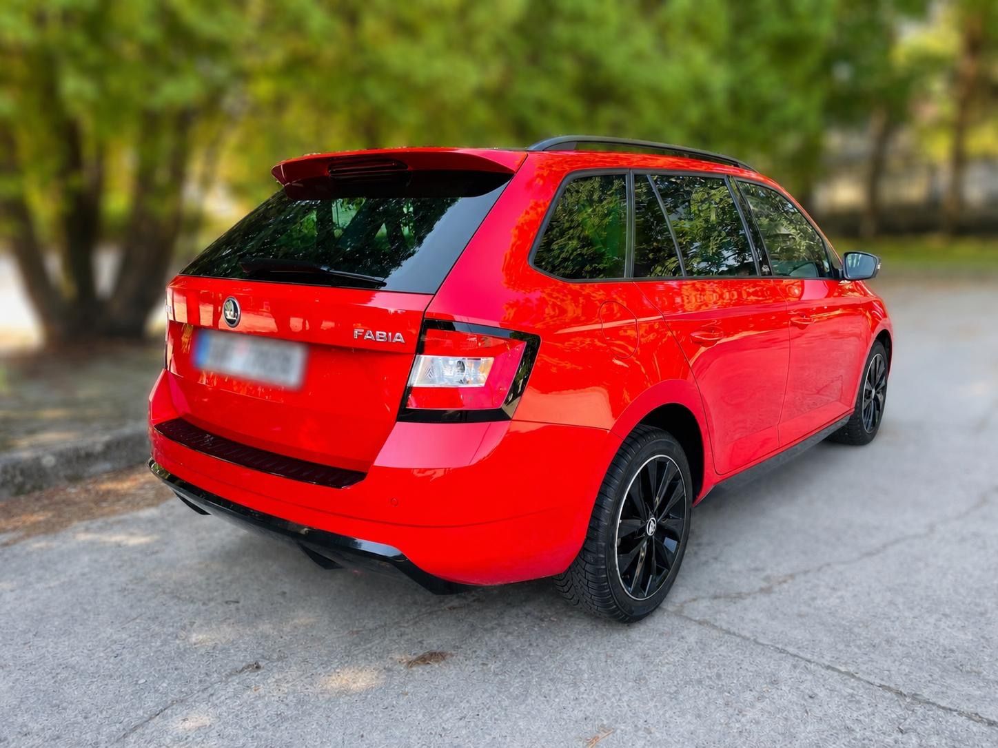 Škoda Fabia, 1.2TSI 66kW Monte Carlo - fotka 3