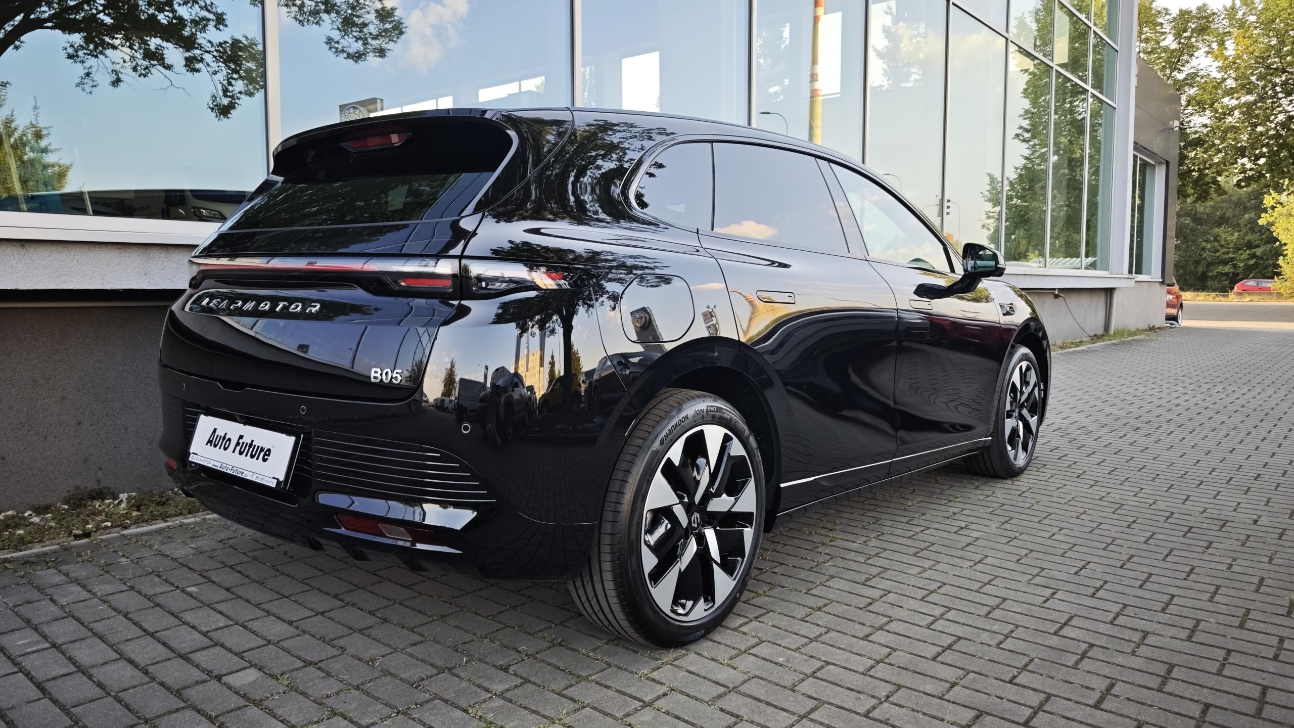 Leapmotor B05, Design 67kW EV - fotka 5