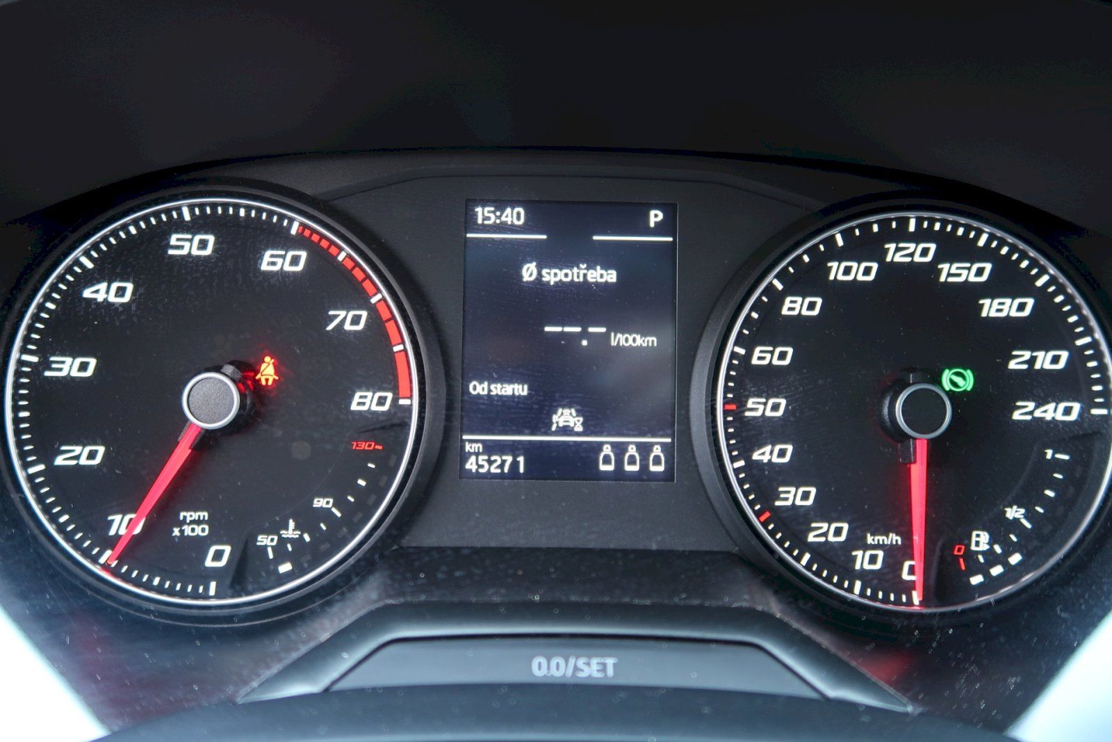 Seat Arona, FR 1.0 TSI 85 kW DSG - fotka 6