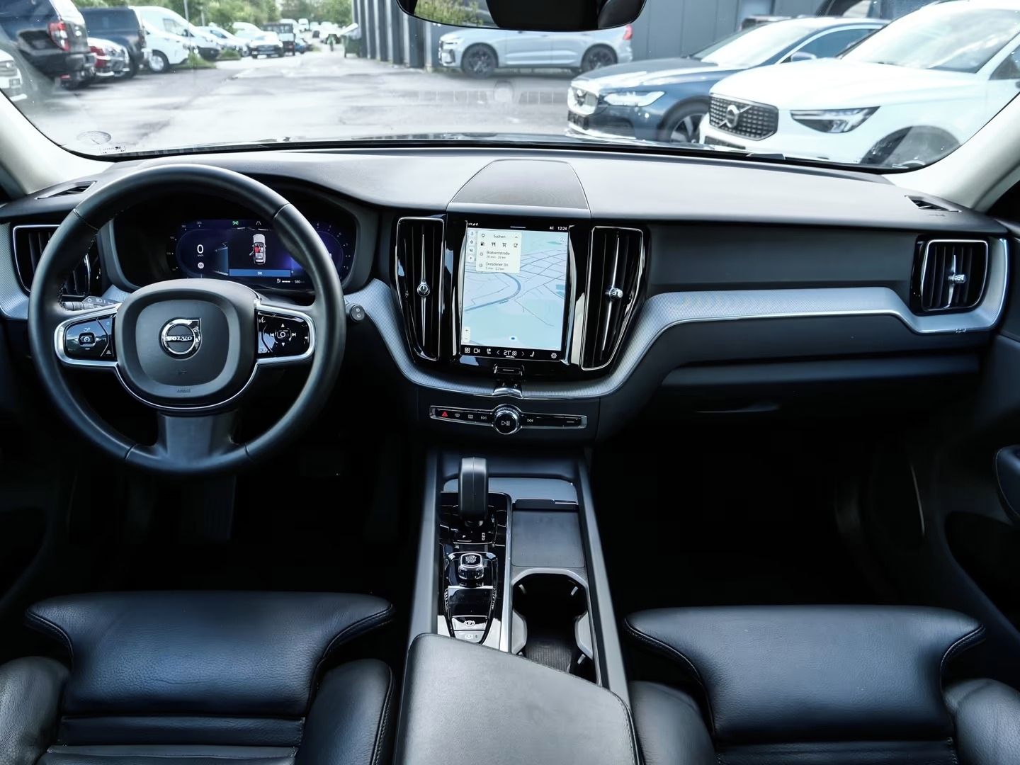 Volvo XC60, B4 2,0 Plus Bright 2WD*Kamera* - fotka 3