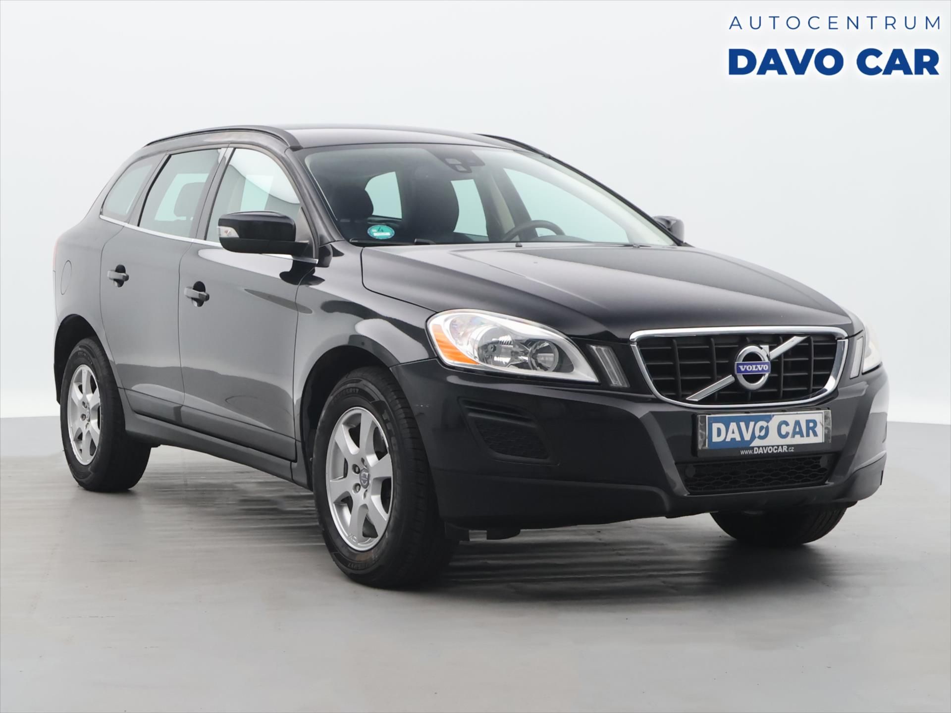 Volvo XC60, 2,4 D3 120kW Momentum AWD AUT