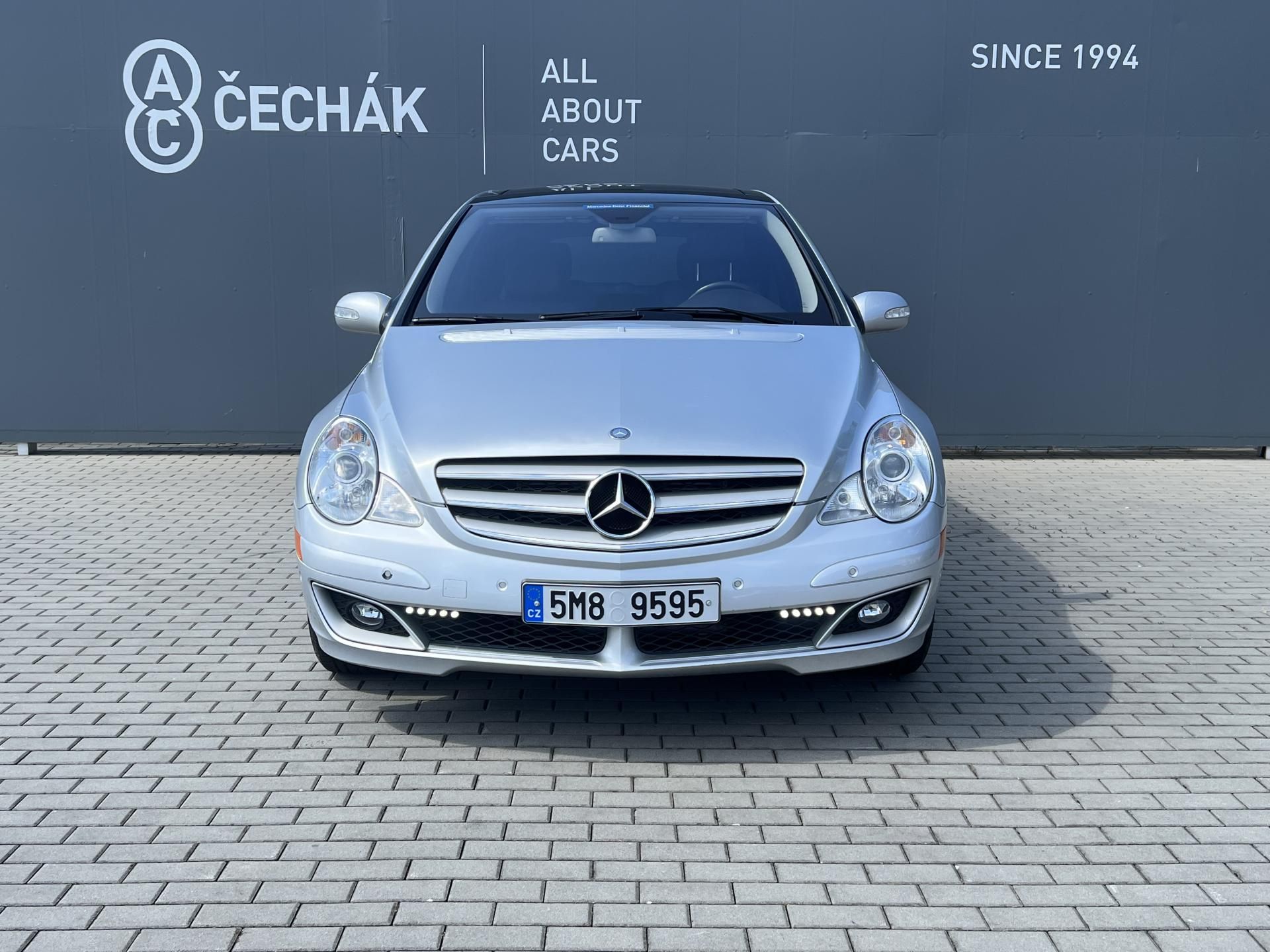 Mercedes-Benz Třídy R, 320 CDi 165kW - fotka 2