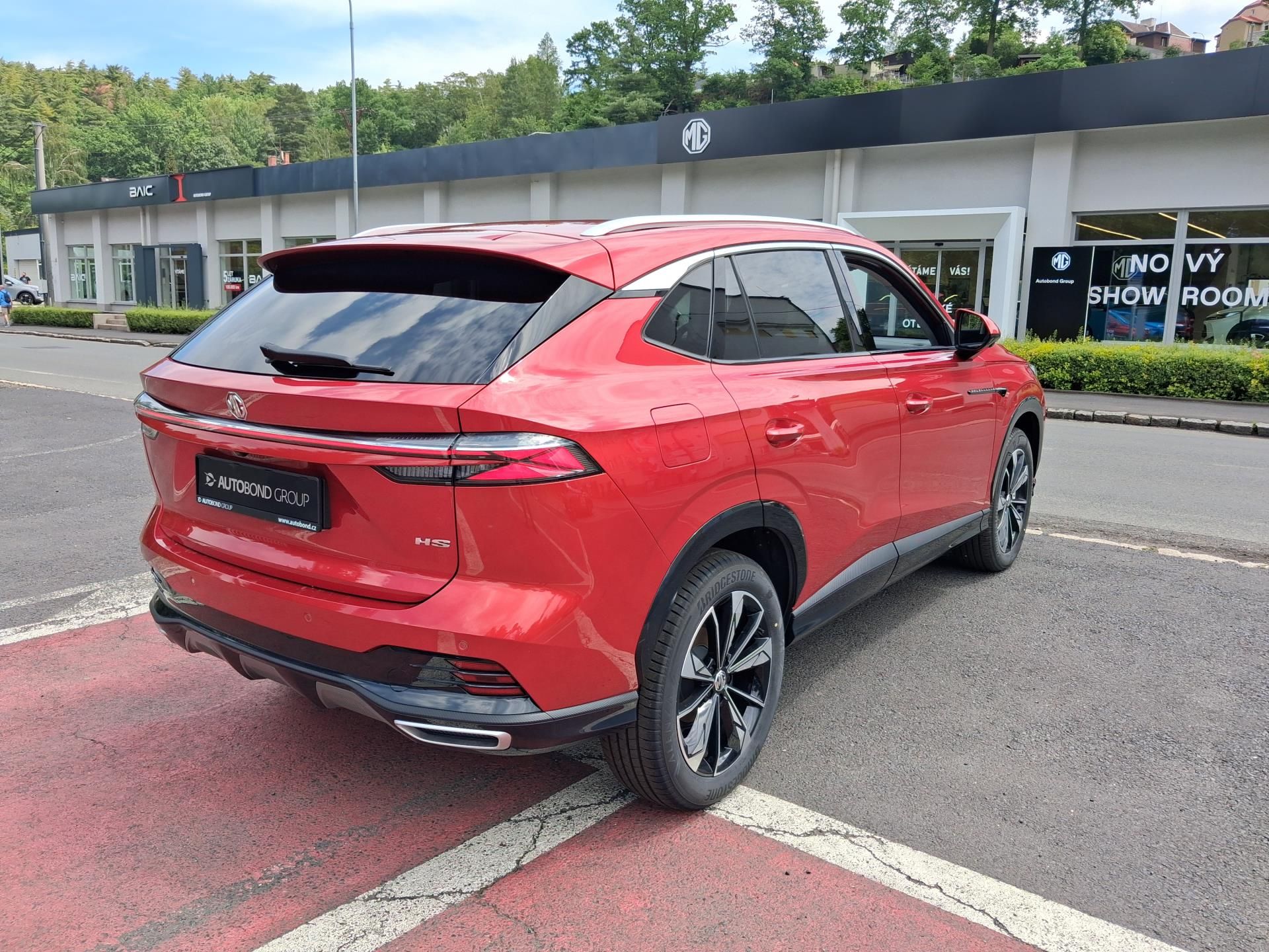 MG HS, EXCLUSIVE 1.5T 125kW 4×2 7DCT - fotka 5