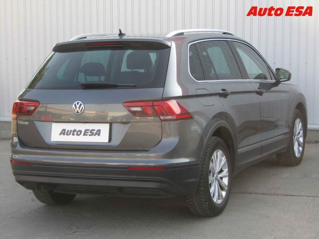 Volkswagen Tiguan, 2.0 TDi - fotka 4