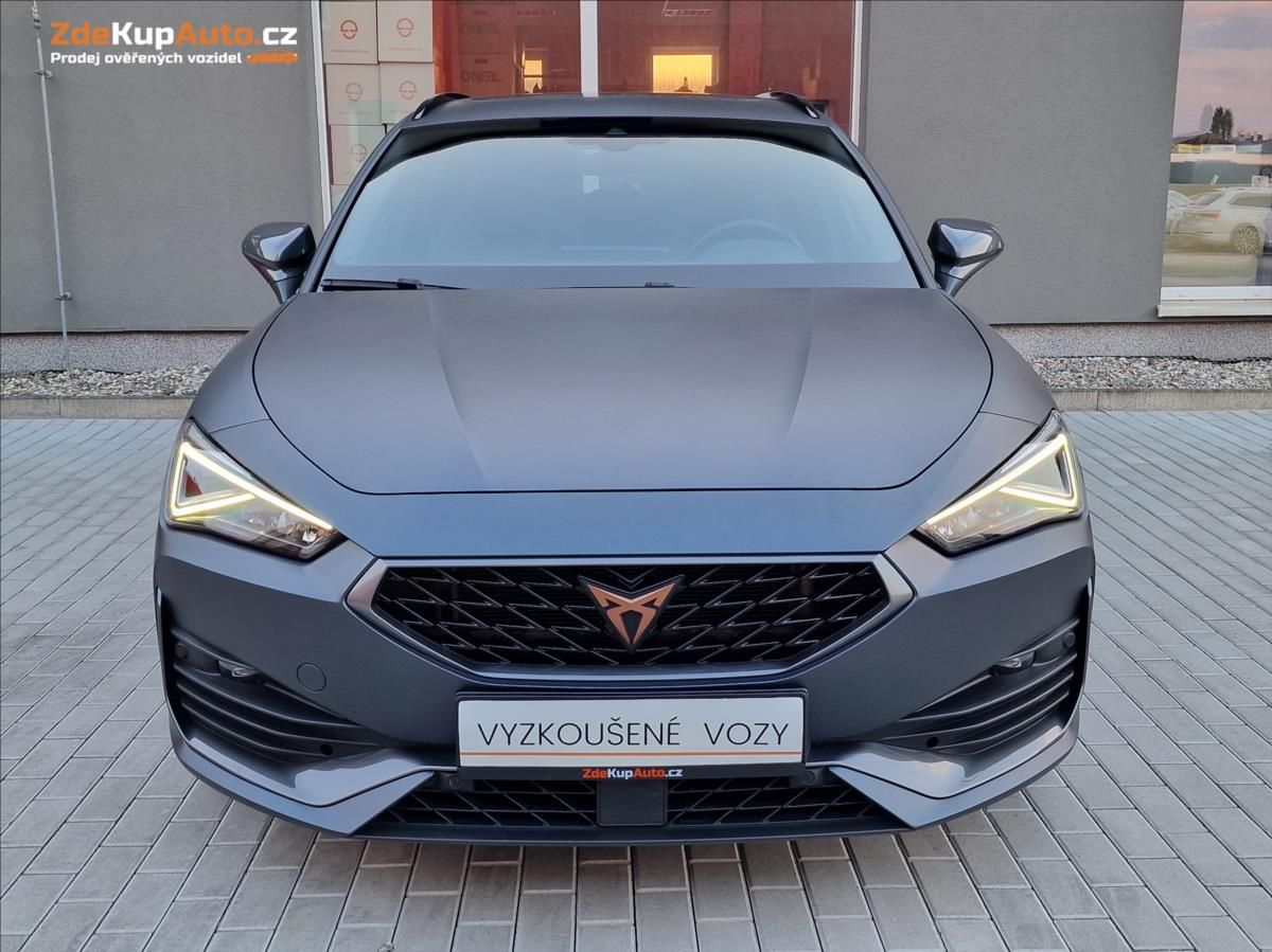 Cupra Leon, 1.4TSI e-HYBRID 180kW DSG ST - fotka 4
