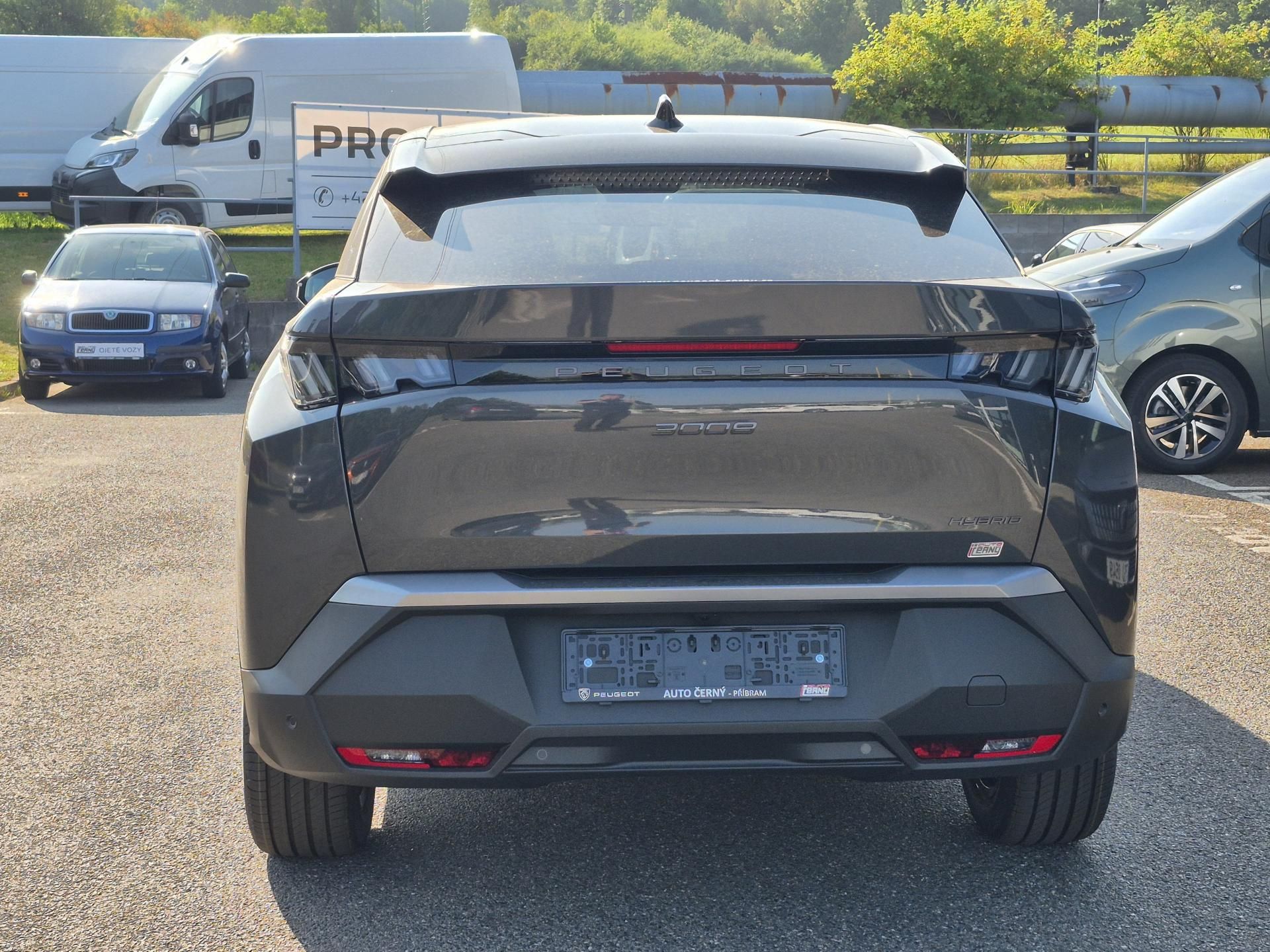 Peugeot 3008, ALLURE Hybrid 145 e-DCS6 - fotka 4
