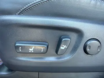 Auto 12