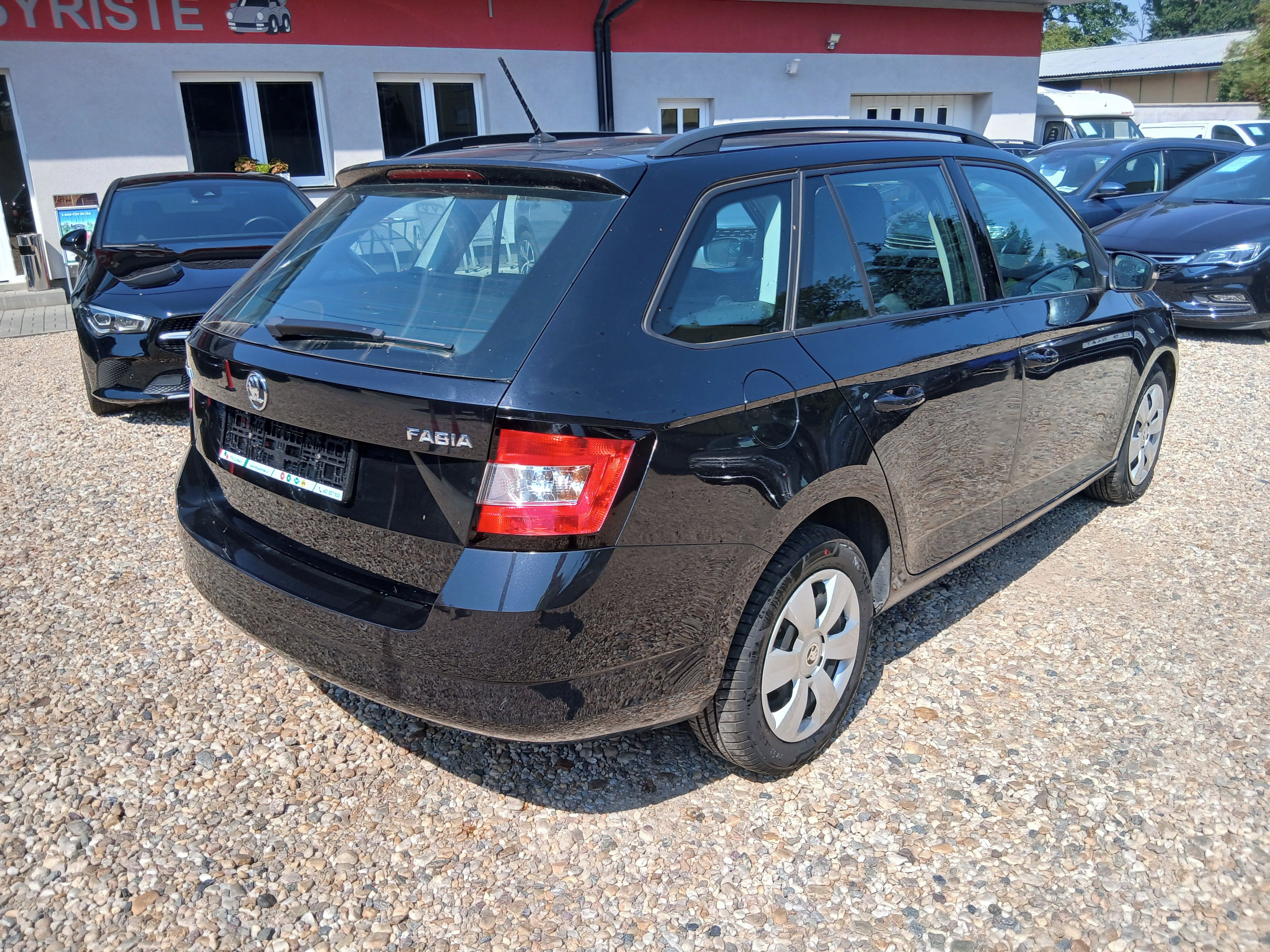 Škoda Fabia, 1.4 TDi 66KW Kombi, Klima - fotka 5