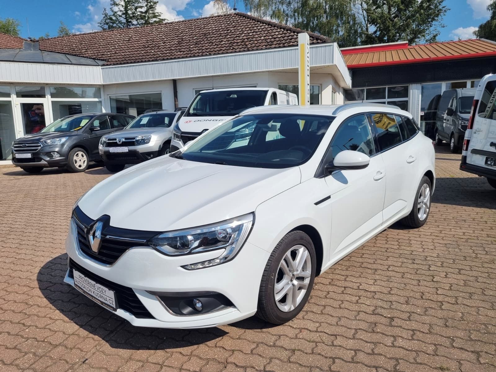 Renault Mégane, Grandtour 1.6 SCe 115 Life - fotka 2