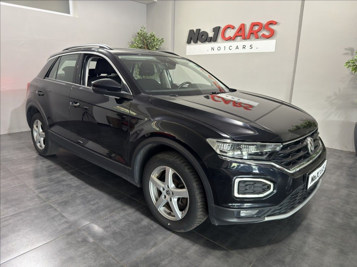 Volkswagen T-Roc, 2,0   TDI 4MOTION ACC LED - fotka 2
