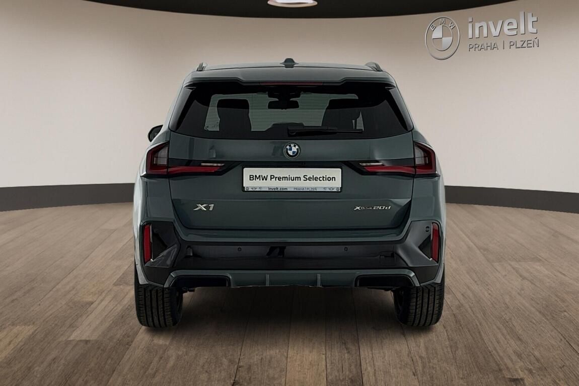 BMW X1, xDrive20d - fotka 4