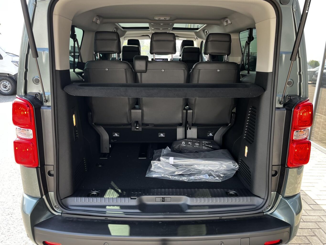 Citroën SpaceTourer, SHINE L3 2.2 BlueHDi 180 S&S E - fotka 5