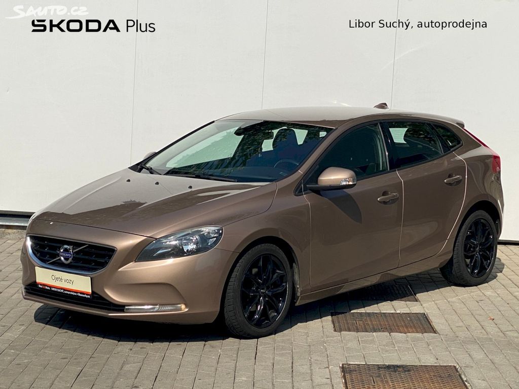 Volvo V40, 2. gen D2 1.6 84 kW Kinetic