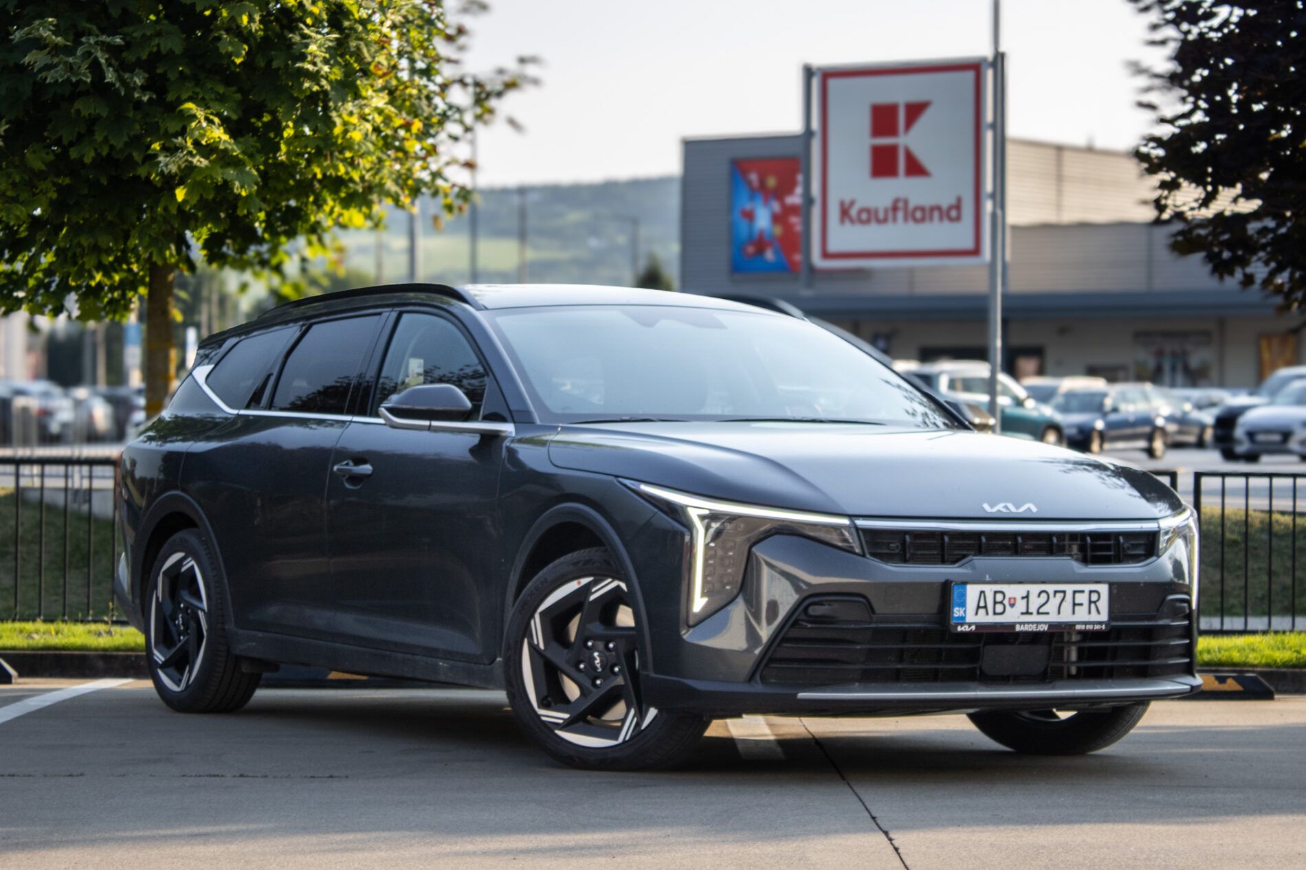 Kia K4 - fotka 3