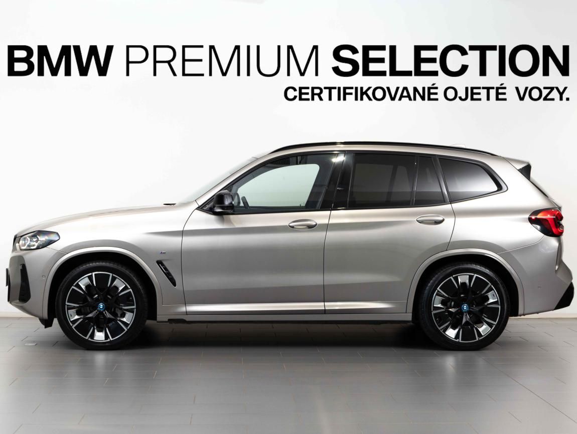 BMW iX3, M Sport - fotka 2