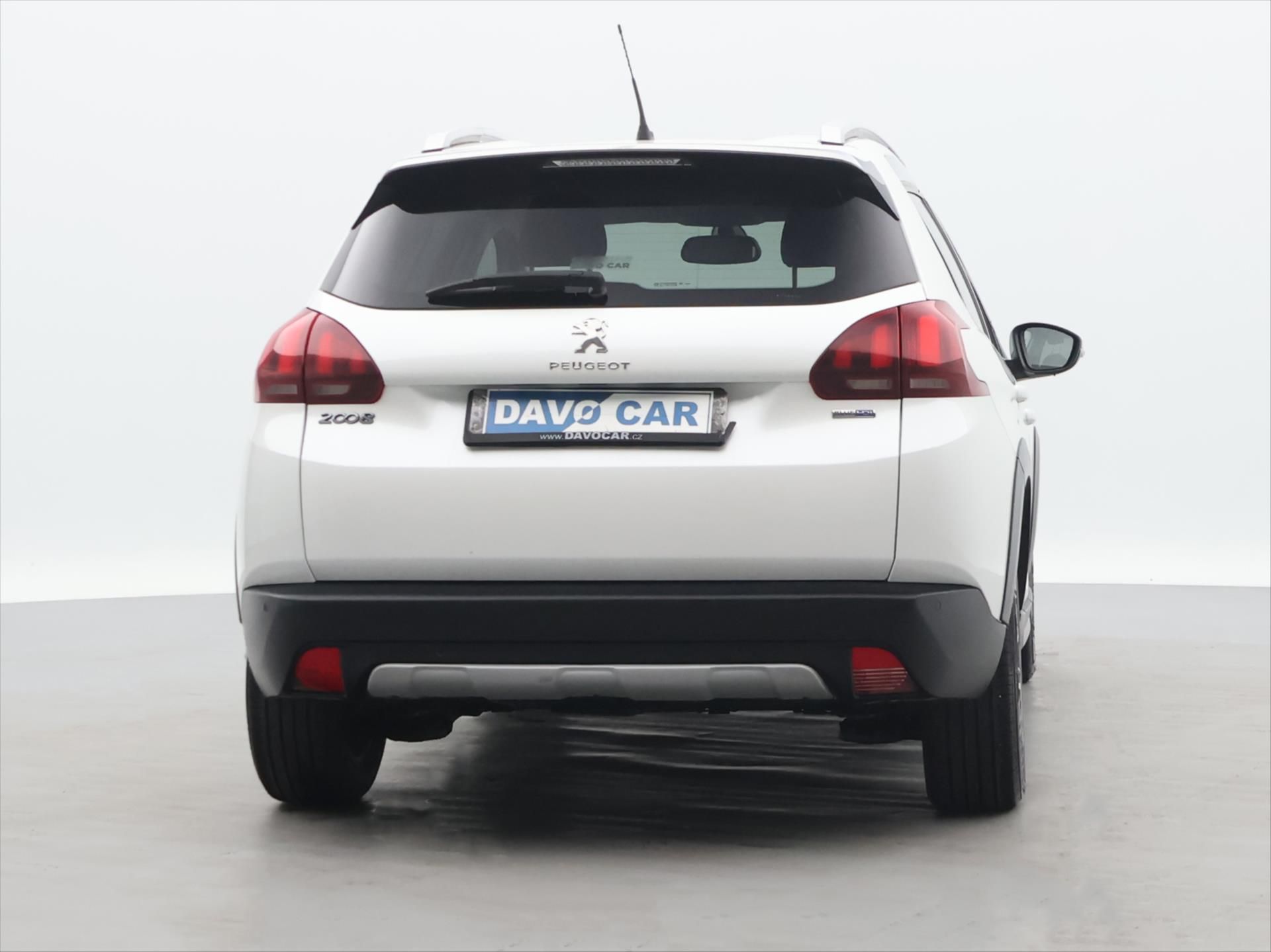 Peugeot 2008, 1,6 HDI 73kW CZ - fotka 6