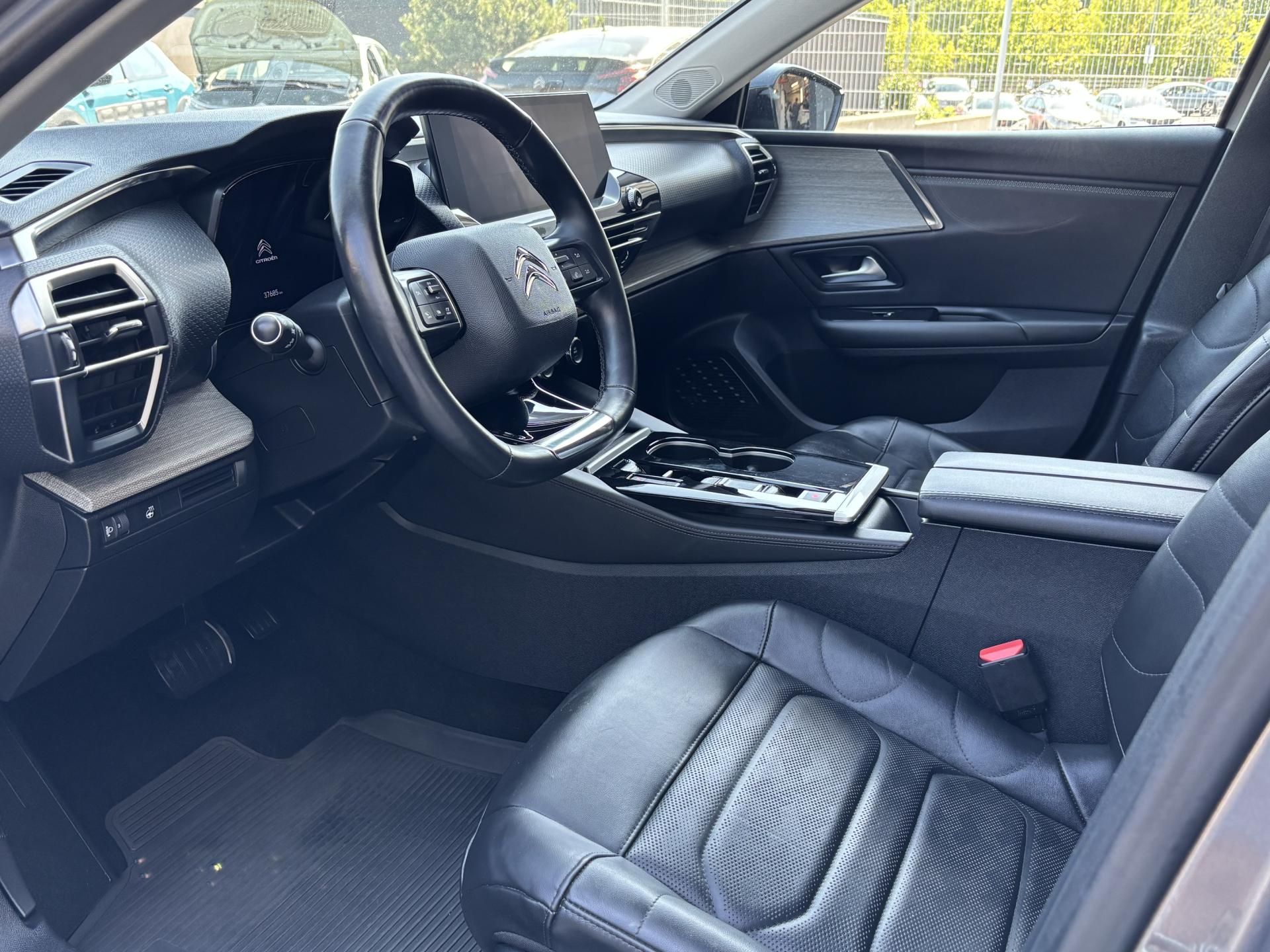 Citroën C5 X, 1.6 SHINE - fotka 6
