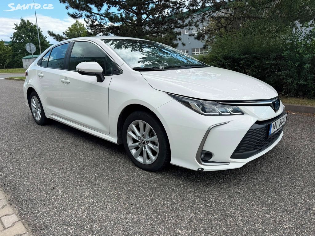 Toyota Corolla, 1.8 Hybrid sedan