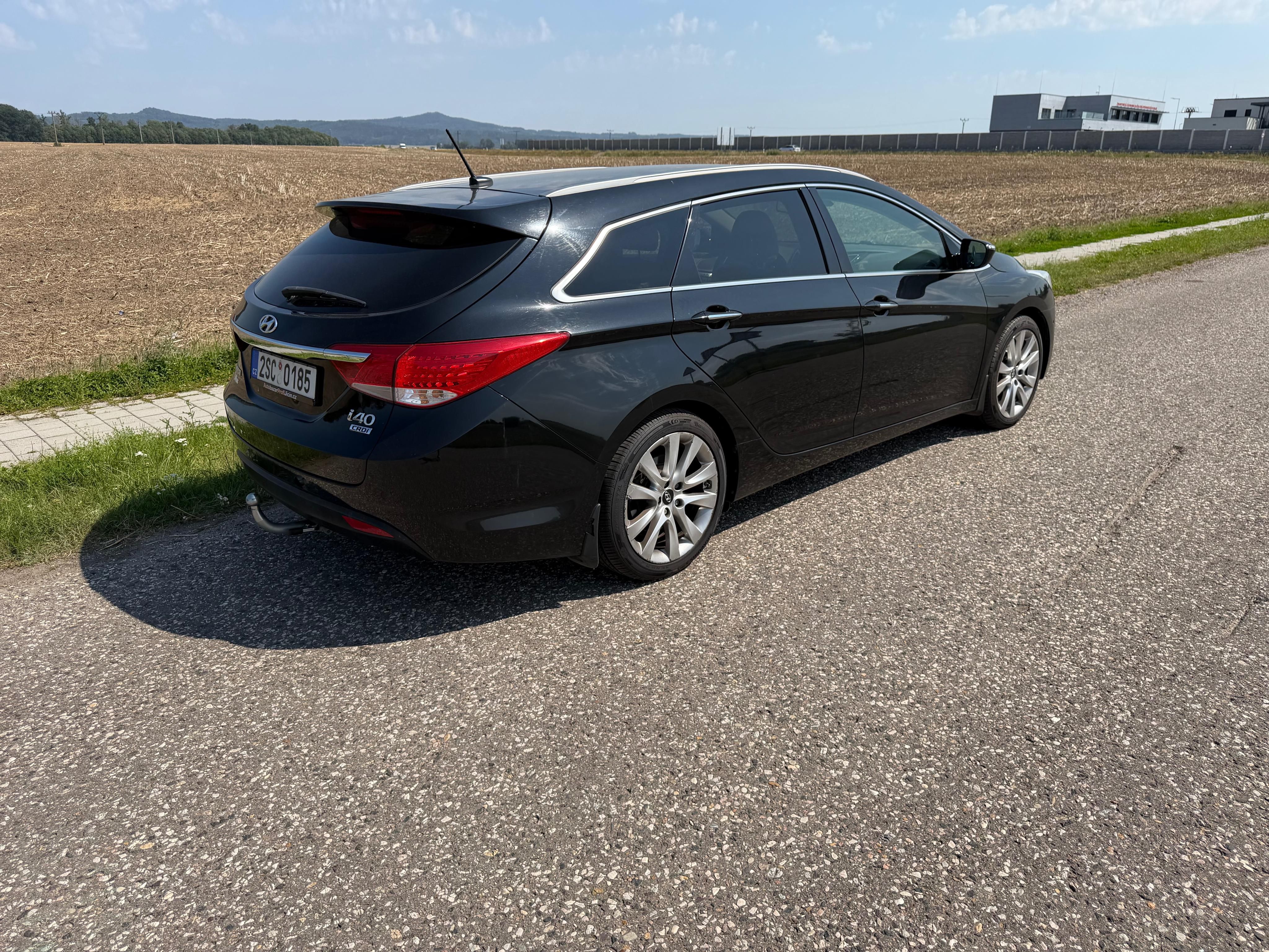 Hyundai i40, WG 1,6 CRDi automat Tažné - fotka 4